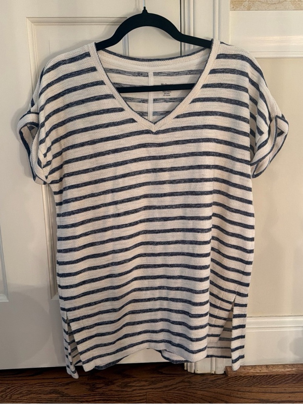 Casual Striped V-Neck Tunic - White & Navy